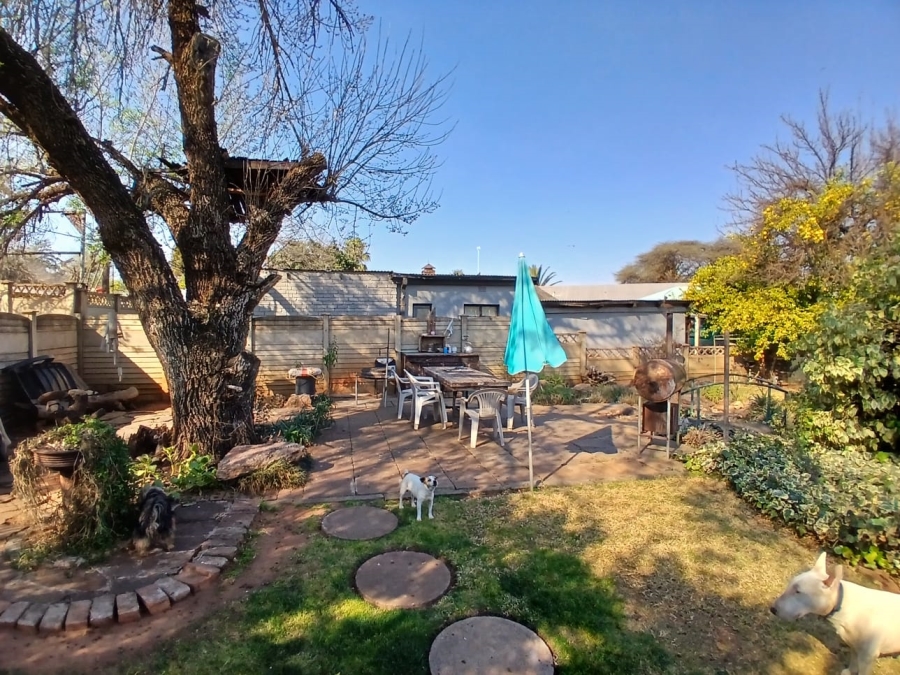 3 Bedroom Property for Sale in Kuruman Northern Cape